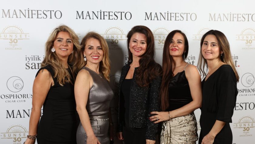 manifesto iletişim